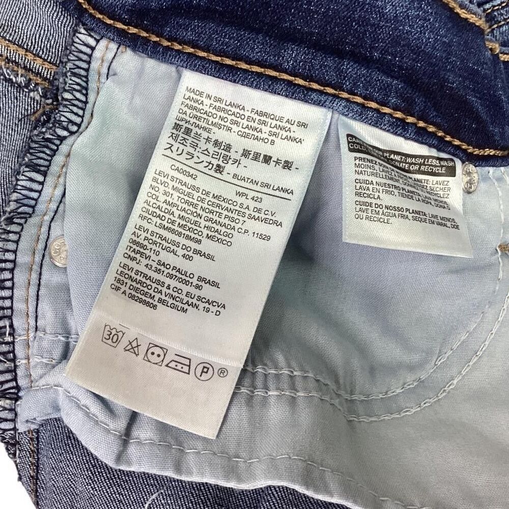 Levis Denim Shorts Womens 29 Blue Mid Length Rolled Cuff Stretch Distressed - Picture 7 of 9